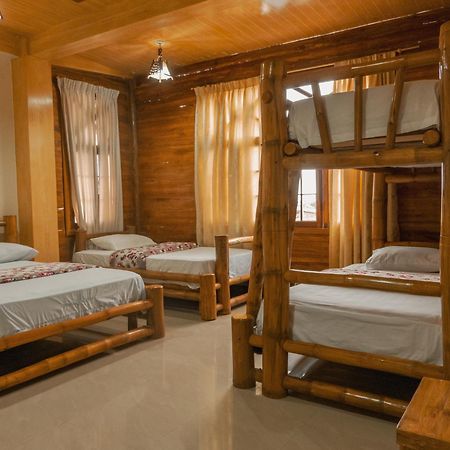 Hostal Poseidon Пуэрто-Кайо Экстерьер фото