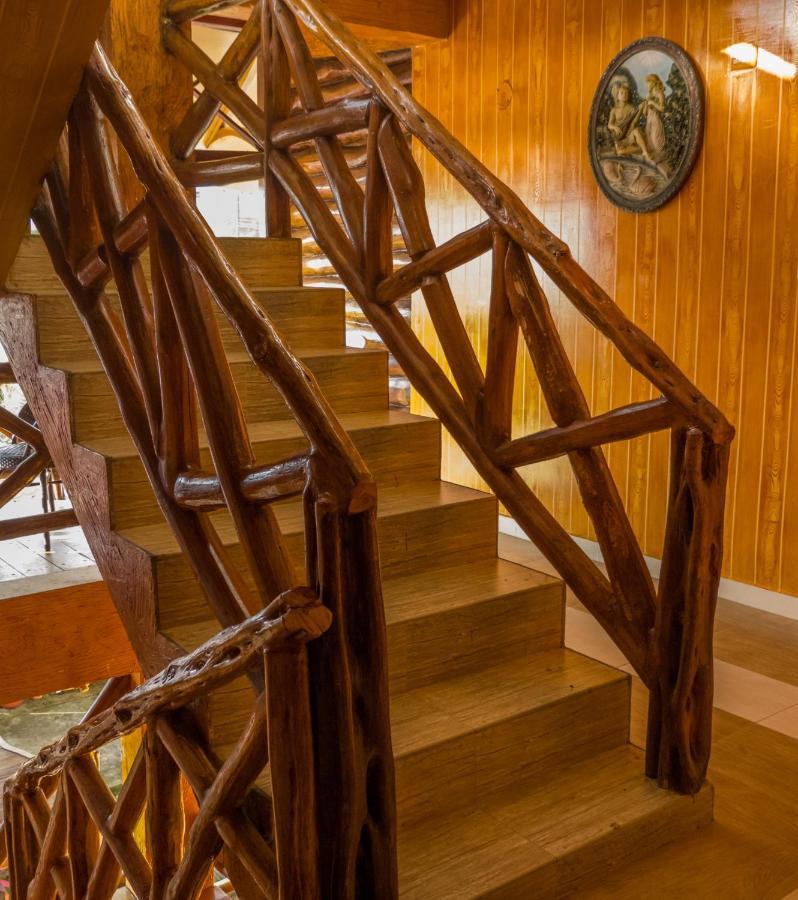 Hostal Poseidon Пуэрто-Кайо Экстерьер фото